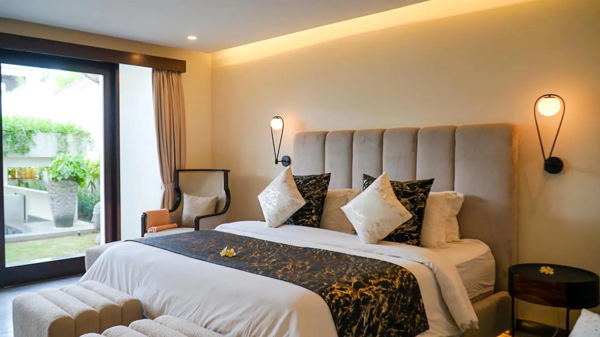 Lotus Villa By Elite Villas Canggu  Indonesia